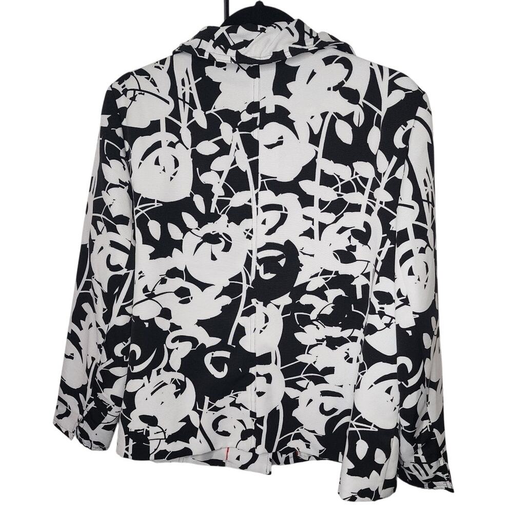 TanJay Black White Blazer, 14P - Picture 2 of 7